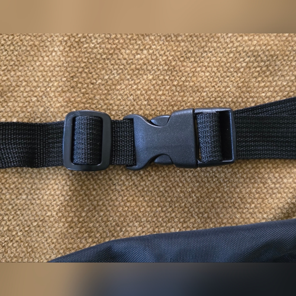 Vintage JanSport Black Waist Pack - Picture 5 of 7